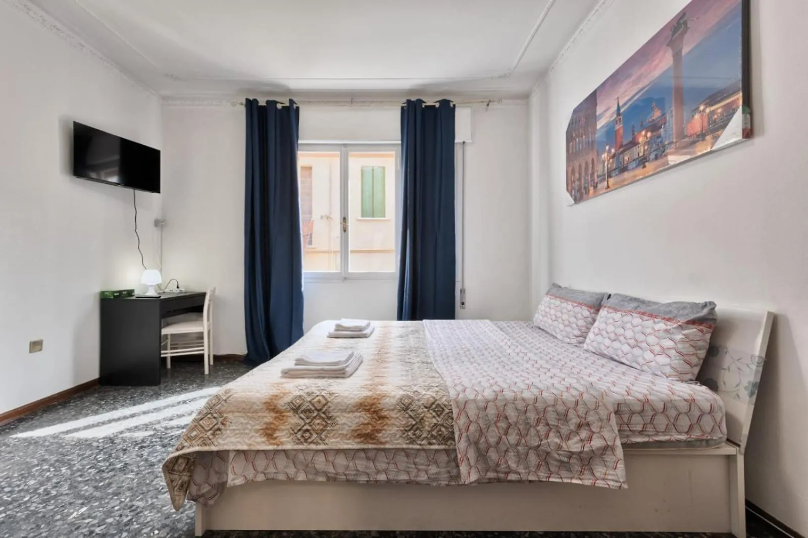 Cozy Best Apartment In City With Free Parking Marghera 0*,  Italien